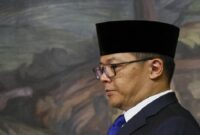 Menlu RI Sugiono telepon Menlu Peru Elmer Schialer bahas staf KBRI di Lima Zetro Leonardo yang tewas ditembak. (CNN Indonesia/AFP)

