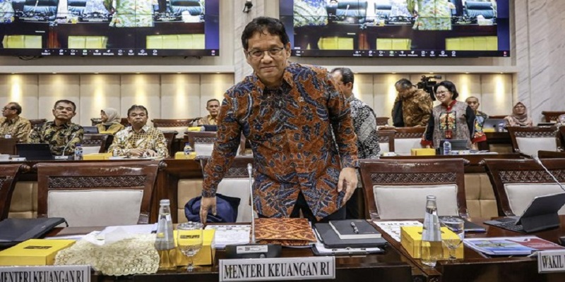 Menteri Keuangan Purbaya Yudhi Sadewa menilai aksi demonstrasi besar merupakan akumulasi dari kebijakan fiskal dan moneter yang keliru. Hal itu ia sampaikan dalam Rapat Kerja bersama Komisi XI DPR RI di Jakarta Pusat, Rabu (10/9). (cnn indonesia)