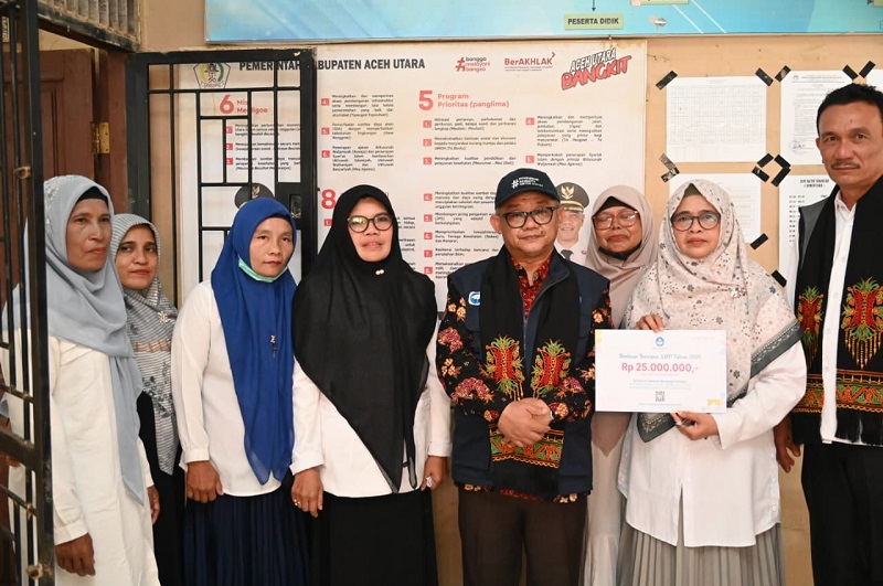 Pemerintah melalui Kementerian Pendidikan Dasar dan Menengah (Kemendikdasmen) mulai merealisasikan penyaluran Tunjangan Profesi Guru (TPG) secara bulanan bagi Aparatur Sipil Negara Daerah (ASND).