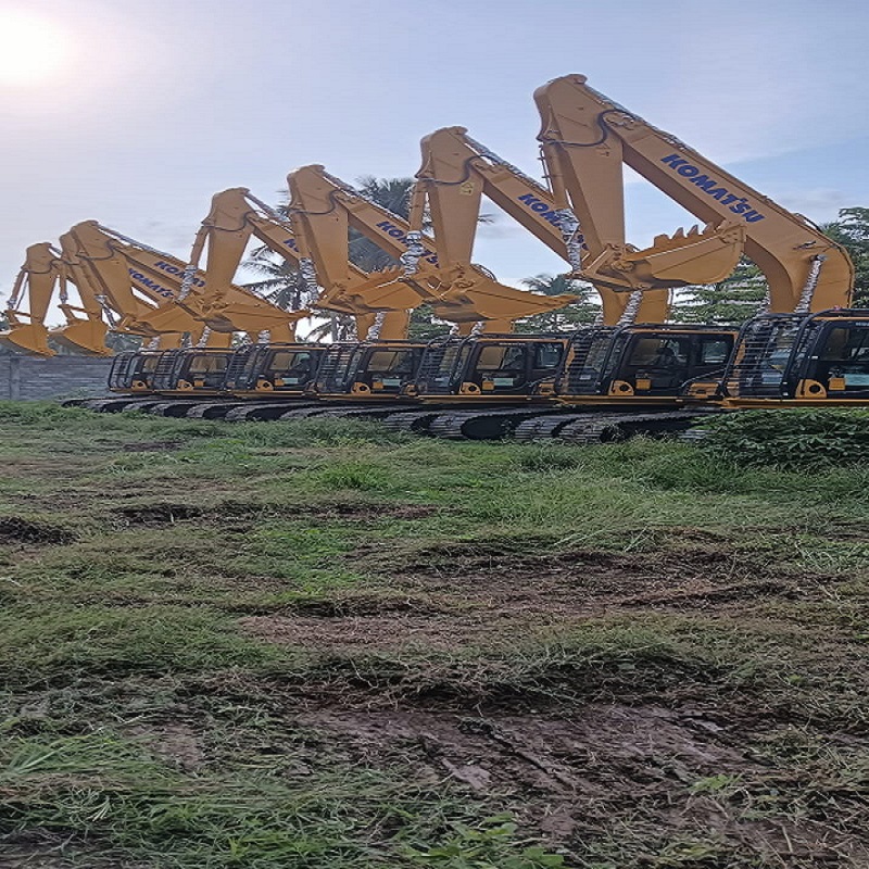 PT Agri Asia Abadi  tengah menyiapkan Alat berat untuk pembangunan Pabrik CPO dan Pengembangan Perkebunan Sawit di Kacamatan Ulubongka, Ampana Kota, dan Kecamatan Ratolindo.(ist)