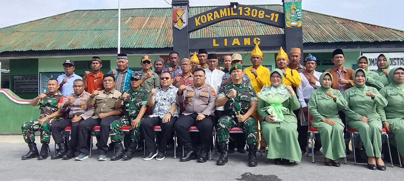  Komandan Distrik Militer (Dandim) 1308 Luwuk Banggai, Letkol Cepi Kartiwa, S.Pd., melaksanakan kunjungan kerja ke Koramil 1308-11 Liang, Sabtu (25/4/2026).