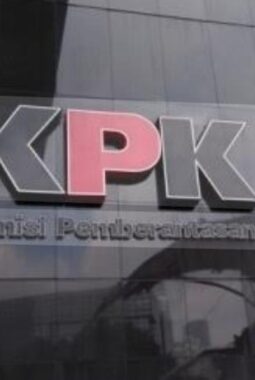 KPK Tahan Dua Tersangka Baru Korupsi Kuota Haji