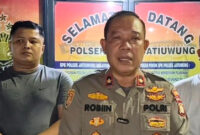 Kapolsek Jatiuwung Komisaris Robiin. (Ft : CNN Indonesia)

