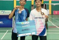 Dua pelajar asal Kabupaten Banggai Kepulauan, Davies E. Dalim dan Edward Laempah, meraih juara III nomor ganda putra pada pertandingan Inscourt antar-pelajar SMA sederajat tingkat Sulawesi Tengah di GOR Siranindi, Kota Palu, Jumat (28/8/26).