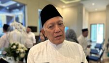 KH Abdul Hakim Mahfudz, akrab disapa Gus Kikin, terpilih sebagai Ketua Umum PBNU 2026-2031 dengan 472 suara. (Foto: CNN Indonesia/detikJatim)
