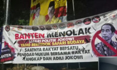Spanduk Penolakan Kedatangan Jokowi Terpasang di Kabupaten Tangerang