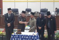 Pemkab Banggai Kepulauan bersama Dewan Perwakilan Rakyat Daerah (DPRD) menggelar Rapat Paripurna dalam rangka penetapan Perubahan Kebijakan Umum Anggaran Pendapatan dan Belanja Daerah (KUA-APBD) serta Perubahan Prioritas dan Plafon Anggaran Sementara (PPAS) Tahun Anggaran 2026, Jumat (28/8/2026).