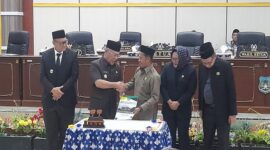 Pemkab Banggai Kepulauan bersama Dewan Perwakilan Rakyat Daerah (DPRD) menggelar Rapat Paripurna dalam rangka penetapan Perubahan Kebijakan Umum Anggaran Pendapatan dan Belanja Daerah (KUA-APBD) serta Perubahan Prioritas dan Plafon Anggaran Sementara (PPAS) Tahun Anggaran 2026, Jumat (28/8/2026).
