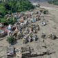 Nepal menolak tawaran bantuan pengiriman tim penyelamat dari sejumlah negara meski banyak korban tewas dan masih hilang. (Foto: CNN Indonesia/AFP)
