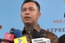 Pemimpin Besar Pasukan Merah Tariu Borneu Bangkule Rajakng (TBBR) Panglima Jilah di Istana Kepresidenan, Jakarta Pusat, Jumat (28/8). (CNN Indonesia)
