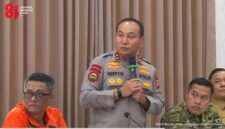  Kapolda Riau Irjen Herry Heryawan memaparkan penanganan tersangka karhutla Riau. (mcr)