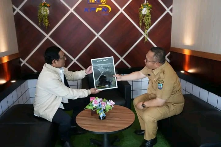 Sekda Bangkep, Muh Aris Susanto, melakukan koordinasi terkait penyaluran Dana Alokasi Umum Specific Grant atau DAU SG dan Dana Alokasi Khusus Fisik di Kantor Pelayanan Perbendaharaan Negara (KPPN) Luwuk, Senin (31 Agustus 2026).