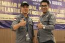 Victor Reppie, Ketua DPC Pro Jurnalismedia Siber Banggai Kepulauan bersama Ketua Umum Mahmud Marhaba (ist)

