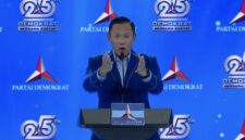Ketua Umum Partai Demokrat AHY mengklarifikasi pidato politiknya yang sempat menyinggung soal pemilu dan batasan kekuasaan presiden. (CNN Indonesia)