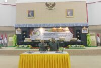 Penandatanganan Nota Kesepakatan Perubahan KUA dan PPAS APBD 2026 oleh Ketua DPRD Tojo Una-Una Gusnar A. Suleman dan Sekda Alfian Matajeng, Senin (7/9/2026).