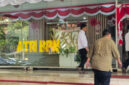 Penyidik KPK menggeledah ruang Dirjen ATR BPN Lampri selama enam jam dan menyita tiga koper dokumen terkait kasus suap HGB. (CNN Indonesia)

