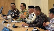 Bupati Banggai Kepulauan, Rusli Moidady, melaksanakan audensi dengan Wakil Menteri Kesehatan RI, berlangsung di Ruang Pertemuan Wamenkes pada Selasa (1/9/2026).