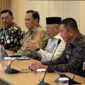 Bupati Banggai Kepulauan, Rusli Moidady, melaksanakan audensi dengan Wakil Menteri Kesehatan RI, berlangsung di Ruang Pertemuan Wamenkes pada Selasa (1/9/2026).
