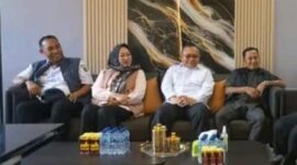 Ketua DPRD Banggai Kepulauan Arkam Supu menghadiri peringatan Hari Lahir Kejaksaan RI ke-81 di Kantor Kejaksaan Negeri Banggai Laut, Rabu (2/9/2026).