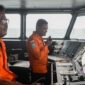  Gunung Anak Krakatau kembali erupsi saat tim SAR gabungan melakukan pencarian lima jurnalis yang hilang kontak di perairan Selat Sunda. (CNN Indonesia)