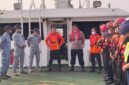 Polri menyisir Selat Sunda hingga Gunung Anak Krakatau untuk mencari 8 korban hilang kontak kapal cepat KM Arupadatu 1. (CNN Indonesia)