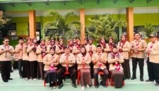 MIN 4 Banggai menggelar kegiatan perkemahan Persari dan Perjusa di Luwuk Utara untuk membentuk karakter siswa yang disiplin dan mandiri. (ist)