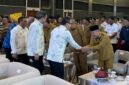 Bupati Bangkep Rusli Moidady menghadiri kunjungan kerja 3 menteri di Palu guna memperkuat Gerakan 1000 Pelaku Usaha Berani Ekspor dari daerah, Senin (28/9/26).