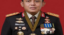 Irjen Pol. Rizal Irawan resmi ditunjuk menjadi Kapolda Sulteng menggantikan Irjen Pol. Nasri Sulaeman yang memasuki masa pension. (hms Polda Sulteng)