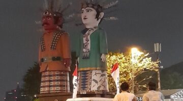Tugu Ondel Ondel di Kemayoran Jakarta Pusat (dok : Bedainnews.com)