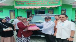 Pemkab Tojo Una-Una menggelar pasar murah empat bahan pokok bersubsidi di tiga lokasi guna menjaga daya beli warga dan menekan inflasi. (ist)