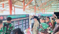 Bupati Poso, dr. Verna Gladies Merry Inkiriwang, M.PSDM., bersama Dandim 1307/Poso Letkol Arm. Edi Yulian Budiargo, S.Sos., M.Han., dan unsur Forkopimda saat pembukaan TMMD ke-130, di Lapangan Sepak Bola Pamona Puselemba, Poso, Selasa (13/10/2026).(Ist)